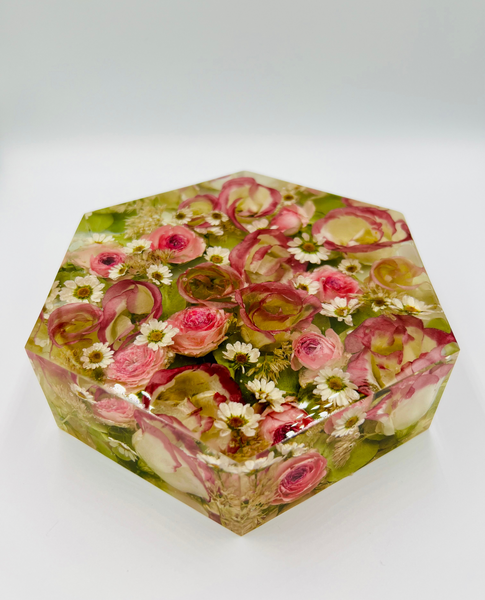 Kis méretű hexagon emlékőrző (16x14x5cm) RENDELÉSRE