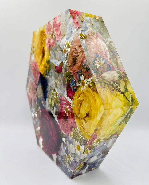 Közepes méretű hexagon emlékőrző (20.5x18x5cm) RENDELÉSRE