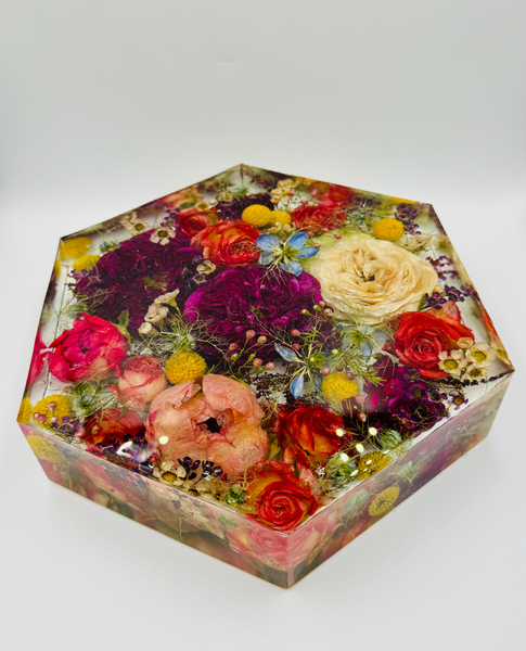 Közepes méretű hexagon emlékőrző (20.5x18x5cm) RENDELÉSRE
