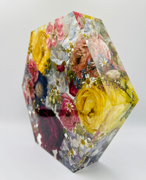Közepes méretű hexagon emlékőrző (20.5x18x5cm) RENDELÉSRE