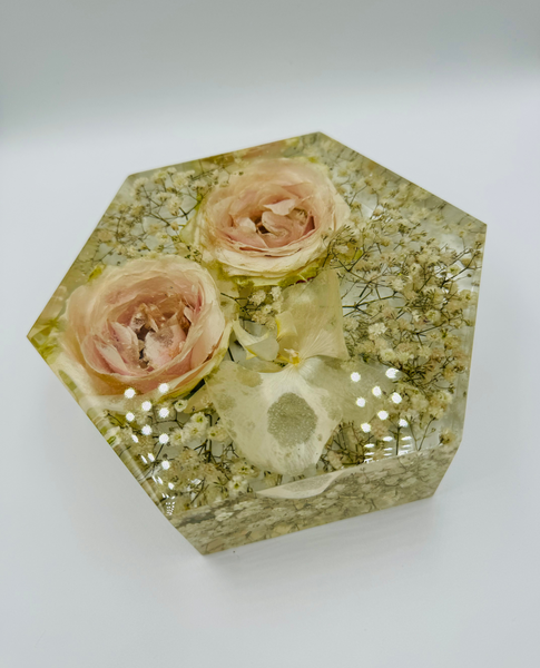 Kis méretű hexagon emlékőrző (16x14x5cm) RENDELÉSRE