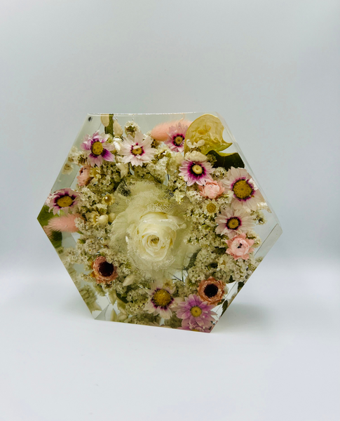 Kis méretű hexagon emlékőrző (16x14x5cm) RENDELÉSRE