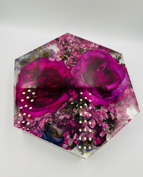 Közepes méretű hexagon emlékőrző (20.5x18x5cm) RENDELÉSRE