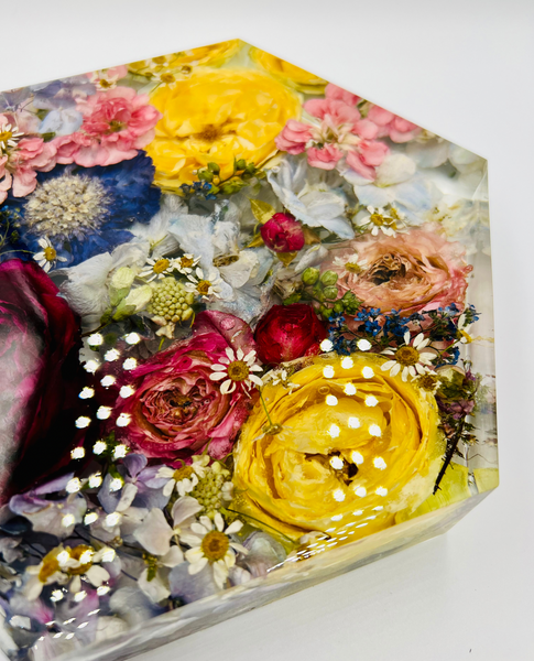 Közepes méretű hexagon emlékőrző (20.5x18x5cm) RENDELÉSRE