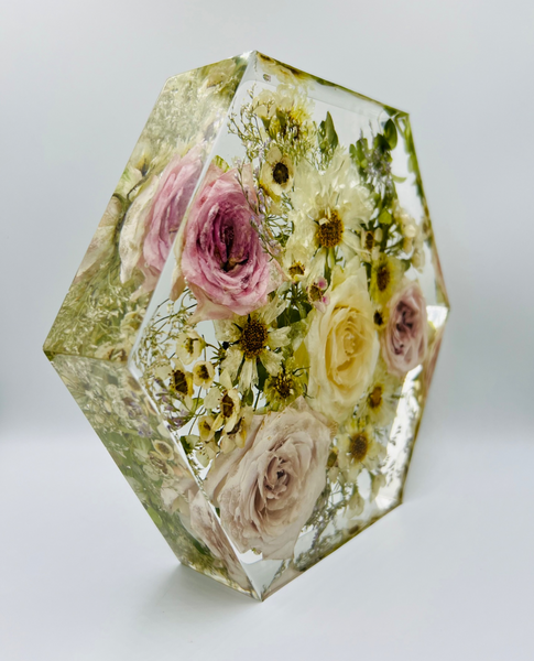 Közepes méretű hexagon emlékőrző (20.5x18x5cm) RENDELÉSRE
