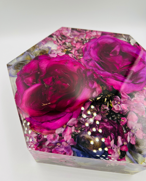 Közepes méretű hexagon emlékőrző (20.5x18x5cm) RENDELÉSRE
