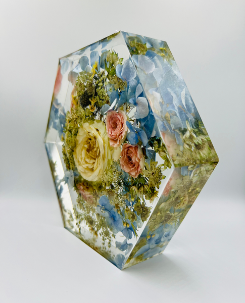 Közepes méretű hexagon emlékőrző (20.5x18x5cm) RENDELÉSRE