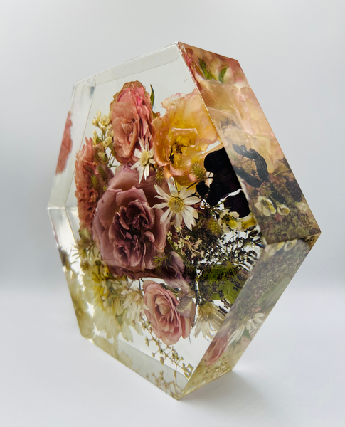 Közepes méretű hexagon emlékőrző (20.5x18x5cm) RENDELÉSRE