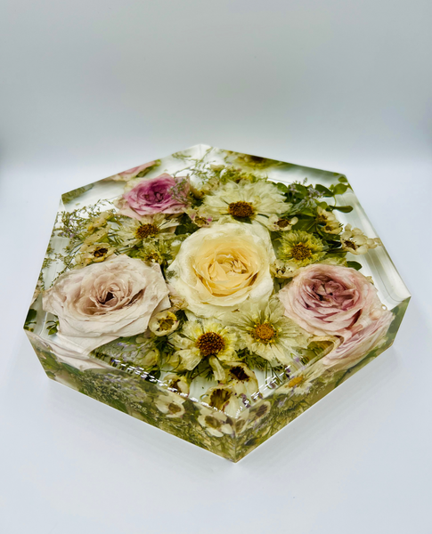 Közepes méretű hexagon emlékőrző (20.5x18x5cm) RENDELÉSRE