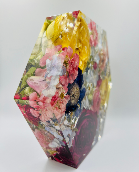 Közepes méretű hexagon emlékőrző (20.5x18x5cm) RENDELÉSRE