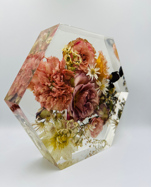 Közepes méretű hexagon emlékőrző (20.5x18x5cm) RENDELÉSRE