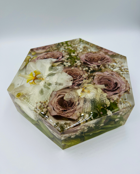 Kis méretű hexagon emlékőrző (16x14x5cm) RENDELÉSRE