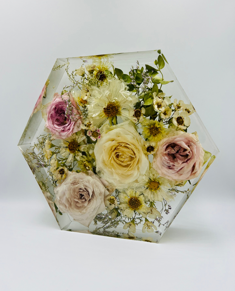 Közepes méretű hexagon emlékőrző (20.5x18x5cm) RENDELÉSRE