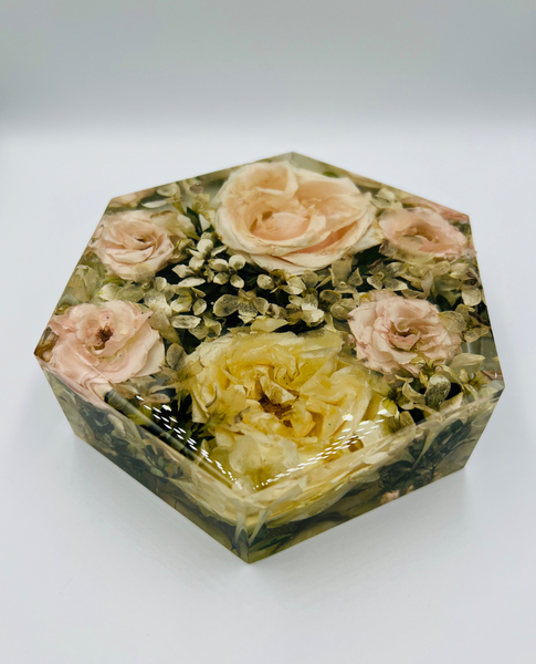 Kis méretű hexagon emlékőrző (16x14x5cm) RENDELÉSRE