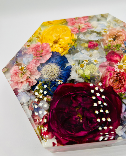 Közepes méretű hexagon emlékőrző (20.5x18x5cm) RENDELÉSRE