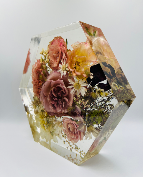 Közepes méretű hexagon emlékőrző (20.5x18x5cm) RENDELÉSRE