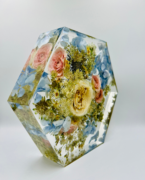 Közepes méretű hexagon emlékőrző (20.5x18x5cm) RENDELÉSRE