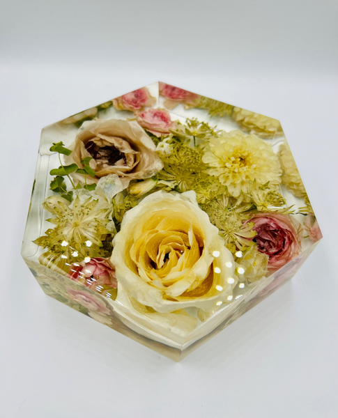 Kis méretű hexagon emlékőrző (16x14x5cm) RENDELÉSRE