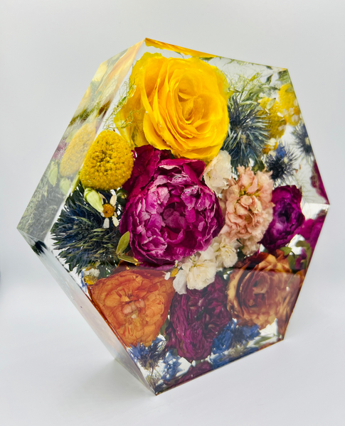 Közepes méretű hexagon emlékőrző (20.5x18x5cm) RENDELÉSRE
