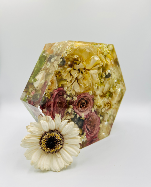 Kis méretű hexagon emlékőrző (16x14x5cm) RENDELÉSRE