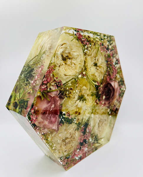 Közepes méretű hexagon emlékőrző (20.5x18x5cm) RENDELÉSRE