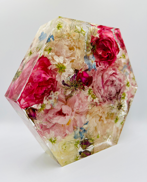 Közepes méretű hexagon emlékőrző (20.5x18x5cm) RENDELÉSRE