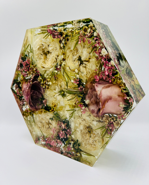 Közepes méretű hexagon emlékőrző (20.5x18x5cm) RENDELÉSRE