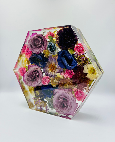 Közepes méretű hexagon emlékőrző (20.5x18x5cm) RENDELÉSRE