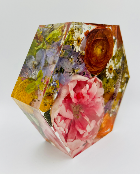 Kis méretű hexagon emlékőrző (16x14x5cm) RENDELÉSRE