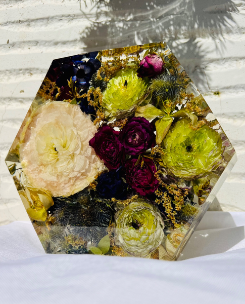 Közepes méretű hexagon emlékőrző (20.5x18x5cm) RENDELÉSRE