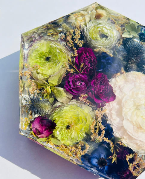 Közepes méretű hexagon emlékőrző (20.5x18x5cm) RENDELÉSRE