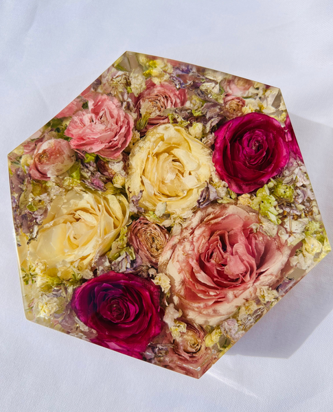 Kis méretű hexagon emlékőrző (16x14x5cm) RENDELÉSRE